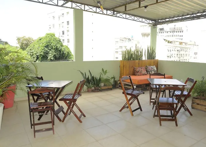 Le House Hostel