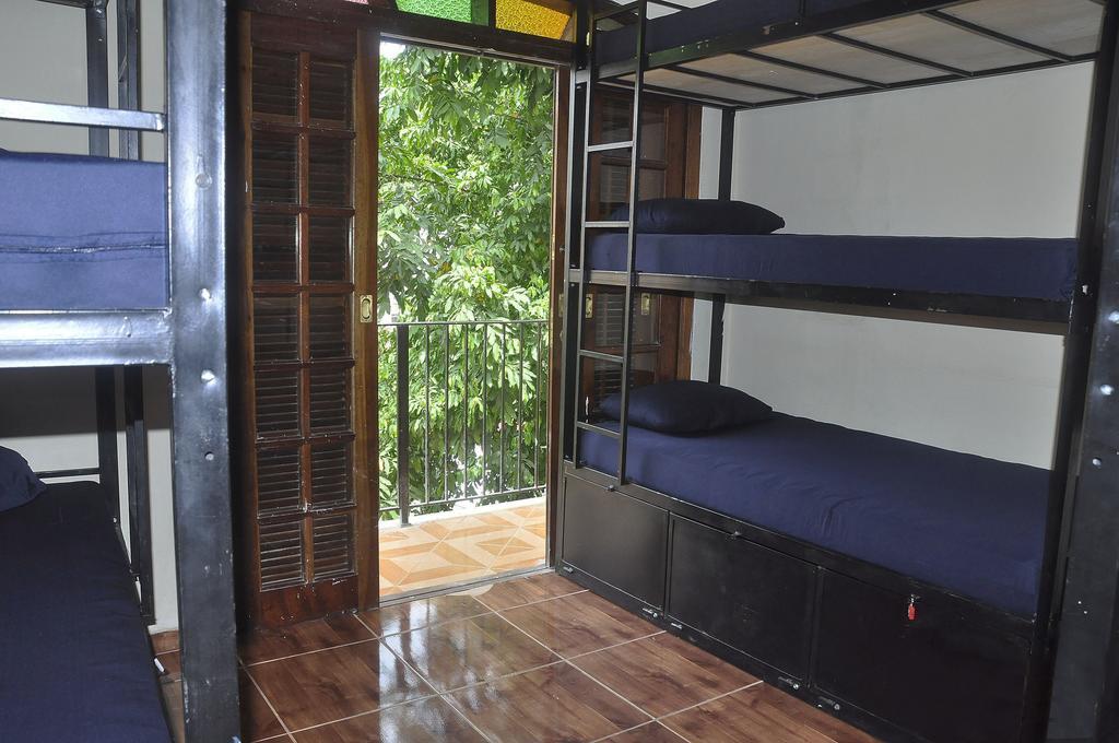 Le House Albergue